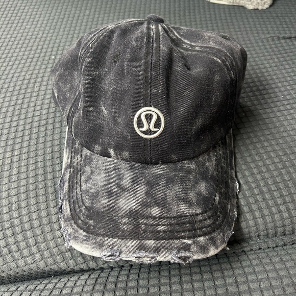 Lululemon Grey Distressed Ball Hat - Picture 1 of 4